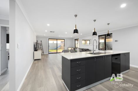 Property photo of 133 Vincent Road Sinagra WA 6065