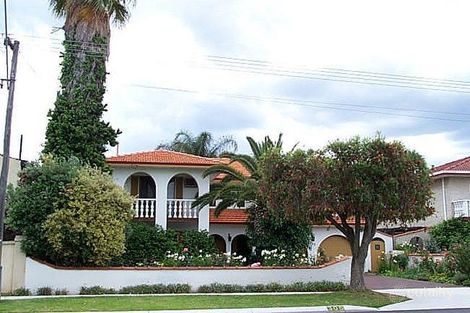 305 Alexander Dr, Dianella, WA 6059