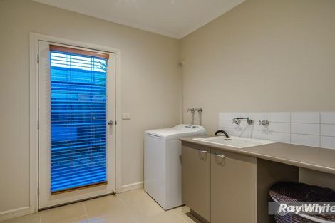 Property photo of 17 Daintree Boulevard Tarneit VIC 3029
