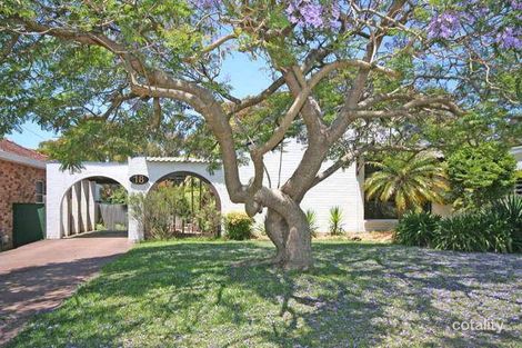 18 Woodford Cres, Heathcote, NSW 2233