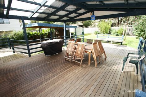 Property photo of 11 Outlook Drive Cowes VIC 3922