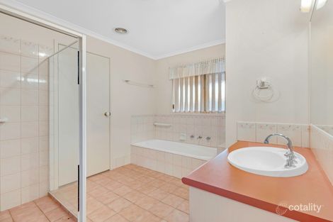 Property photo of 2 Jennifer Place Wangaratta VIC 3677