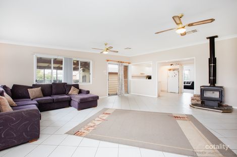 Property photo of 10 Stanley Close Woodberry NSW 2322