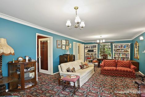 Property photo of 9 Keram Crescent Highton VIC 3216