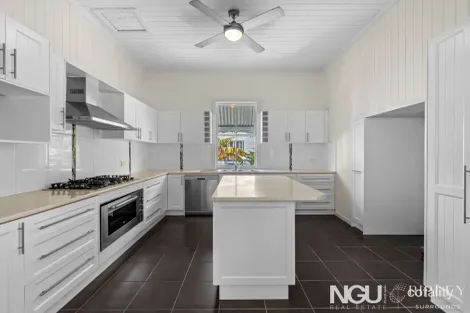 Property photo of 9 Cramb Street Eastern Heights QLD 4305