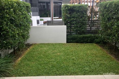 Property photo of 28 Parnell Boulevard Robina QLD 4226