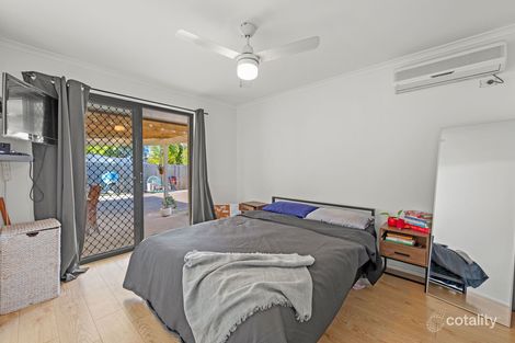 Property photo of 11 Boonah Court Helensvale QLD 4212