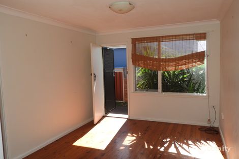 Property photo of 4/10 Beach Drive Woonona NSW 2517