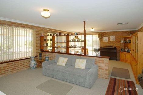 Property photo of 4 Jose Court Samson WA 6163