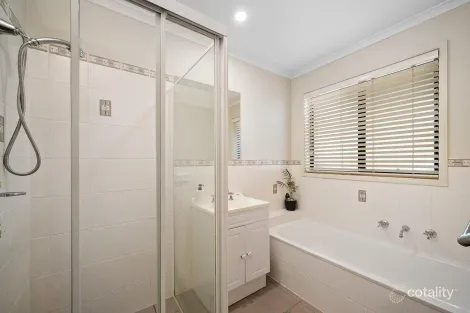 Property photo of 49 Lance Hill Avenue Dunlop ACT 2615