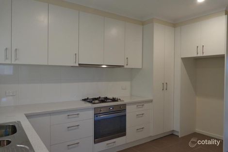 Property photo of 2A Eurythmic Street Mordialloc VIC 3195