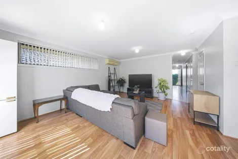 Property photo of 2/87 Clayton Crescent Rutherford NSW 2320