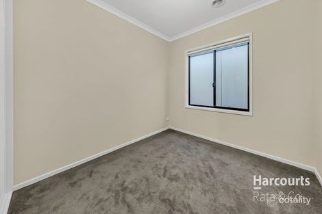 Property photo of 34 Kangaroo Road Craigieburn VIC 3064