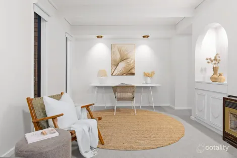 Property photo of 55 Silvertop Crescent Frankston North VIC 3200