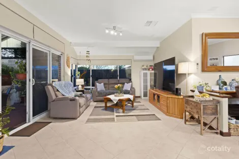 Property photo of 120 Balladong Loop Carramar WA 6031