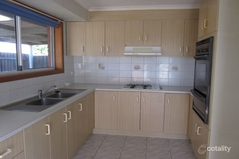 Property photo of 38B Sunbird Crescent Hoppers Crossing VIC 3029