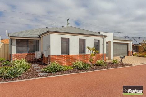 3/5 Calabrese Ave, Wanneroo, WA 6065