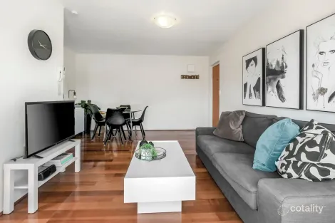 Property photo of 8/56 Nicholson Street Essendon VIC 3040