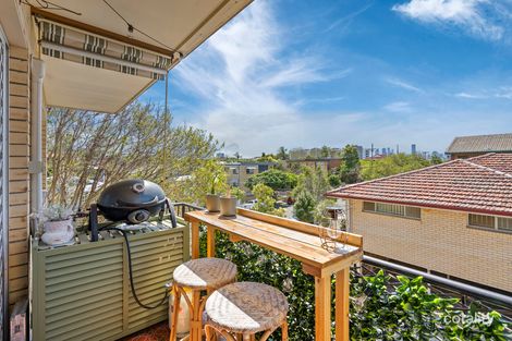 Property photo of 4/32 Macaulay Street Coorparoo QLD 4151