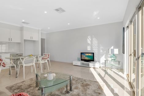 Property photo of 4/4A-B Harrow Street Dover Gardens SA 5048