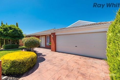 Property photo of 19 Honeysuckle Avenue Hillside VIC 3037