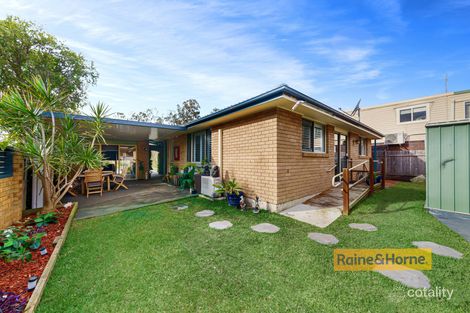 Property photo of 8 Beachfront Parade St Huberts Island NSW 2257