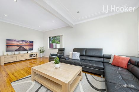 Property photo of 32 Bowden Street Cabramatta NSW 2166