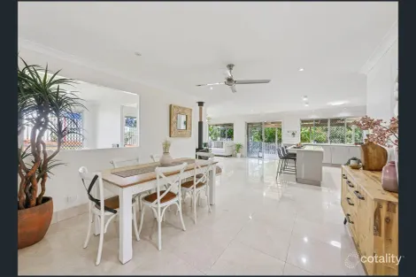 8 Stillwater Cres, Robina, QLD 4226