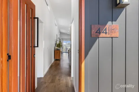 44 Ross St, Port Welshpool, VIC 3965