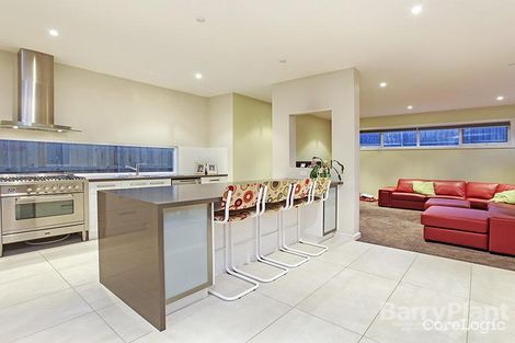 Property photo of 16 Molloy Court Bell Post Hill VIC 3215