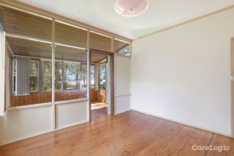 Property photo of 27 Hinemoa Avenue Killarney Vale NSW 2261