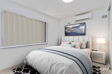 Property photo of 16 Jedda Road Lurnea NSW 2170