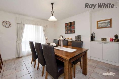 Property photo of 302 Heaths Road Hoppers Crossing VIC 3029