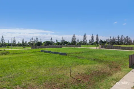 Property photo of 47 Aureus Boulevard Skennars Head NSW 2478