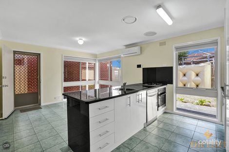 Property photo of 1/50 Parrakeet Road Werribee VIC 3030