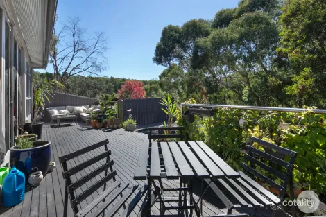 Property photo of 126 Moss Avenue Mount Helen VIC 3350