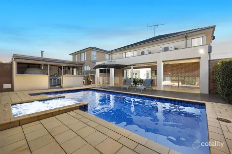 Property photo of 24 Irving Street Mount Waverley VIC 3149