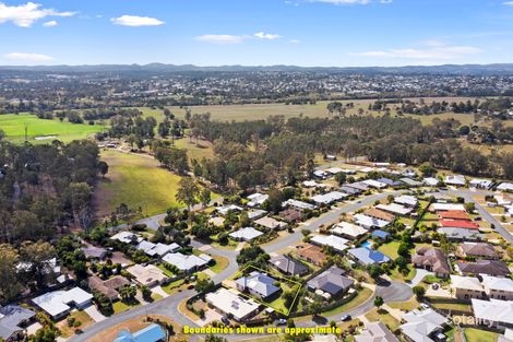 60 Hilltop Ave, Southside, QLD 4570