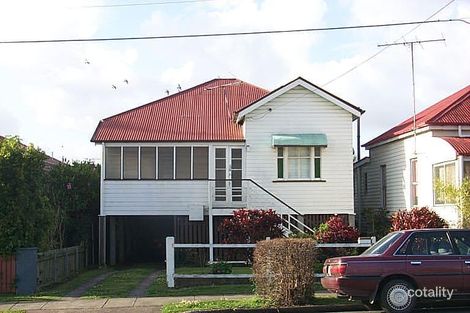 Property photo of 30 Tottenham Street Woolloongabba QLD 4102