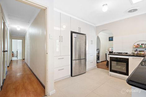 Property photo of 15 Sloan Court Thornlie WA 6108