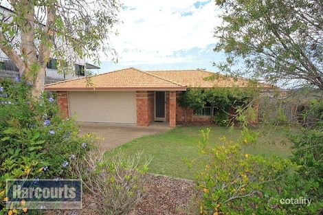 5 Hillenvale Ave, Arana Hills, QLD 4054