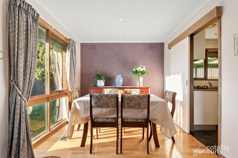 Property photo of 67 John Edgcumbe Way Endeavour Hills VIC 3802