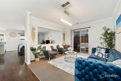 Property photo of 14 Turnstone Street Doreen VIC 3754