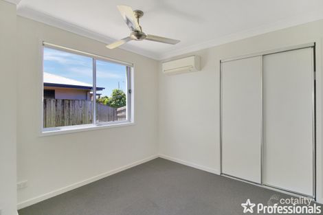Property photo of 39 Makybe Diva Drive Ooralea QLD 4740