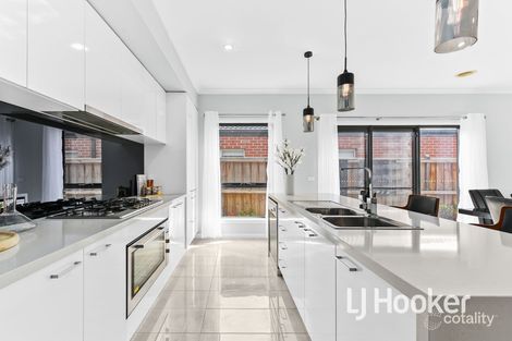 Property photo of 14 Limonium Crescent Lyndhurst VIC 3975