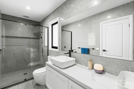 Property photo of 1/35 Bindi Street Glenroy VIC 3046