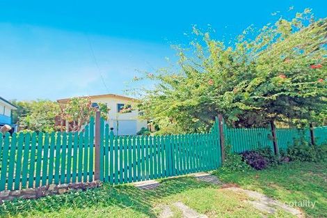 Property photo of 31 Taylor Street Keppel Sands QLD 4702