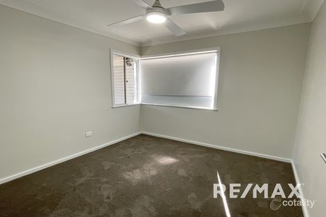Property photo of 70 Tichborne Crescent Kooringal NSW 2650