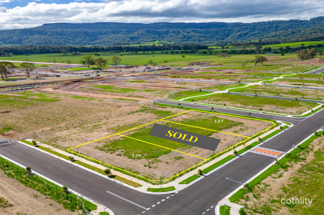 10 Corymbia Way, Badagarang, NSW 2540