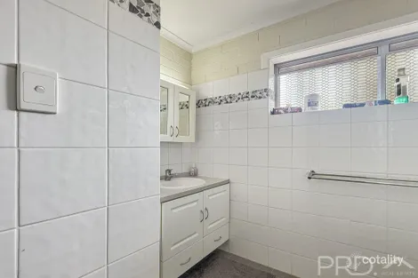 Property photo of 11/20 Samson Way Bulgarra WA 6714